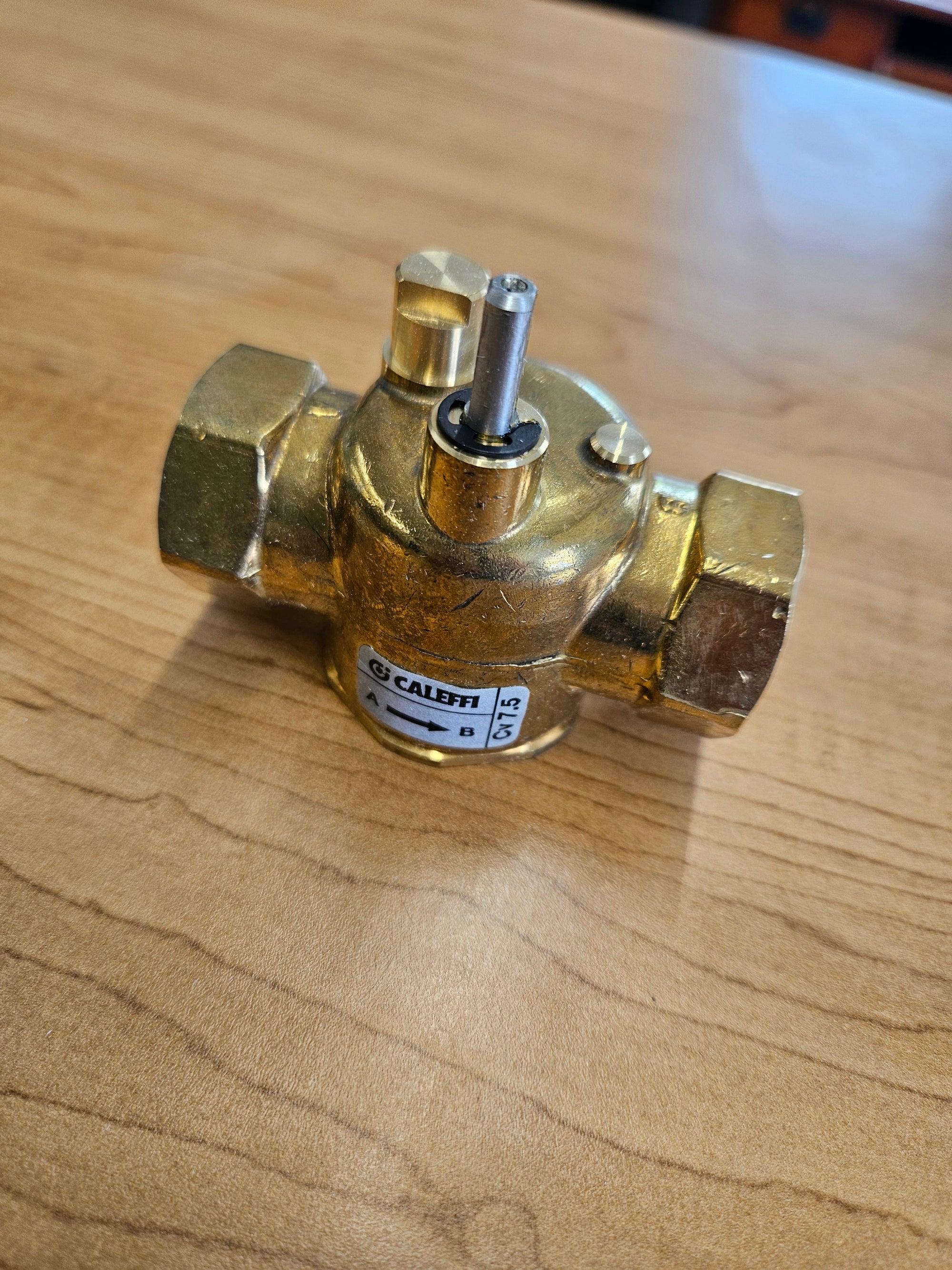 5800043 2-Way Zone Valve, 3/4" FNPT, 7.5 CV